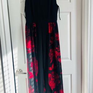 Elegant Black and Red Floral Midi Dress